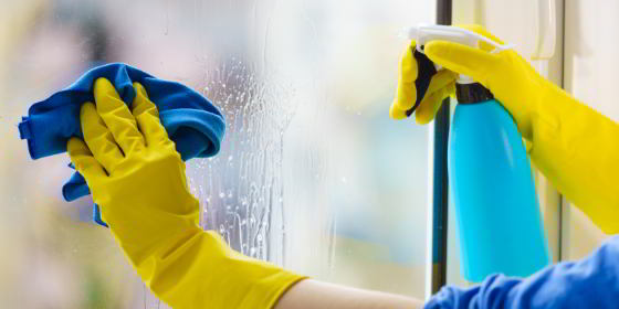 interior window cleaning